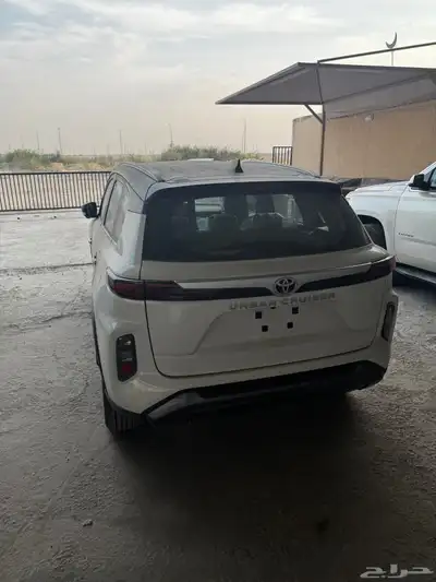 معرض لافي للسيارت الدمام 0