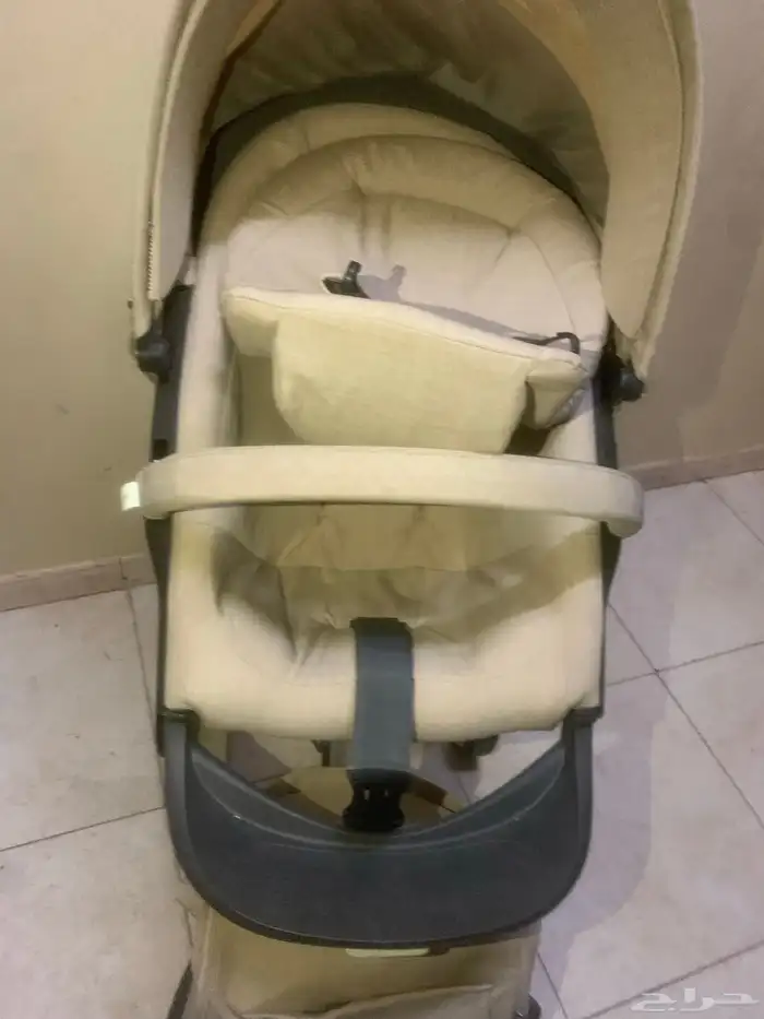 عربةاطفال فاخرة ميما زاري شبه جديدةوستوكي ويويو ودونا 4