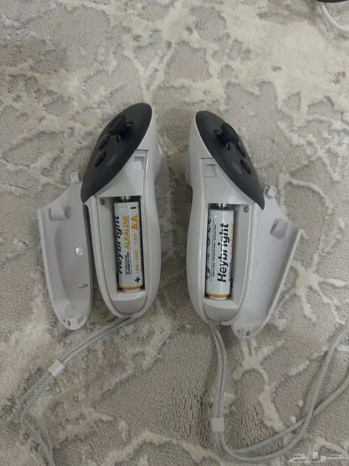 ميتا كويست 3s للبيع ب 1000 ريال 2