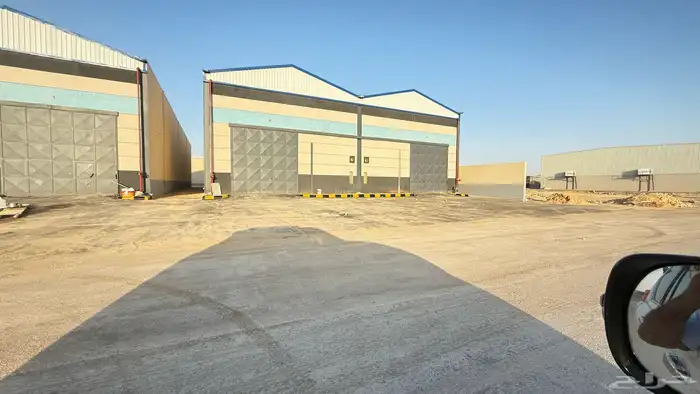 مستودع في حي الغنامية الرياض للايجار عدد 6جديدة خطورة متوسط 1