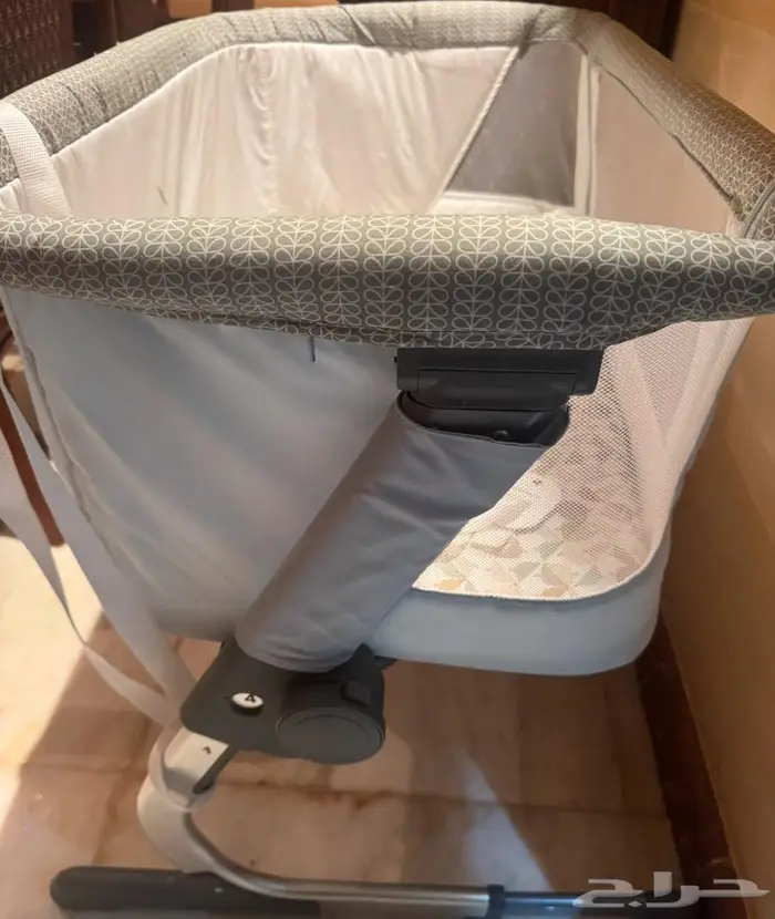 سرير اطفال 2