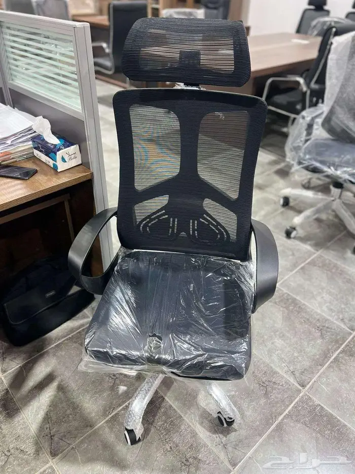 كراسي دوارة شبكية للمكتب والمنزل تبدأ أقل من 350 ريال 4