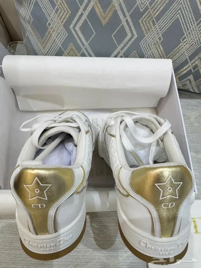 جزمة ديور جميلة 2