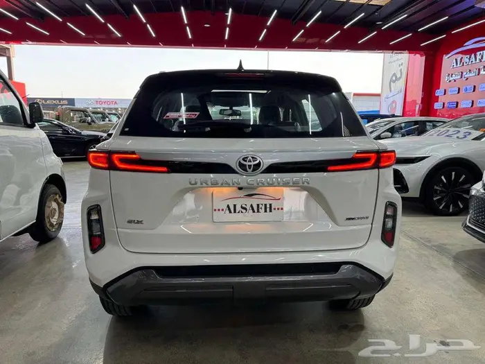 تويوتا اوربان كروز GLX موديل 2025 لدي الصفح 2
