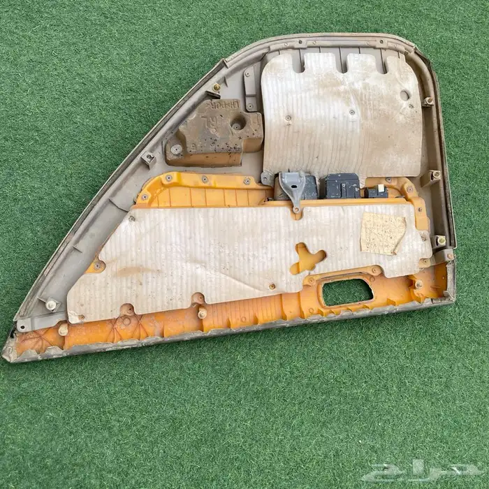 للبيع ديكور باب كامري 0