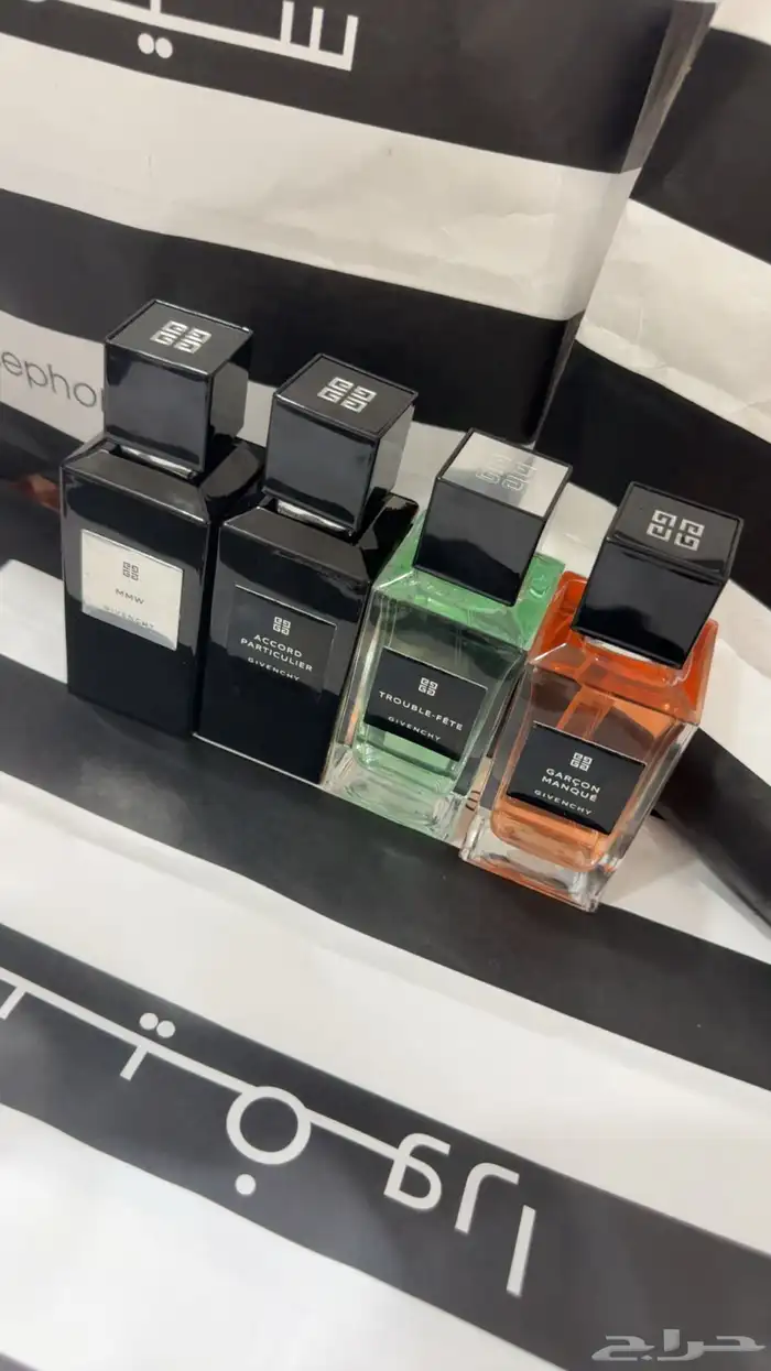 عطورت اصليه بس بدون كرتون فقط 7