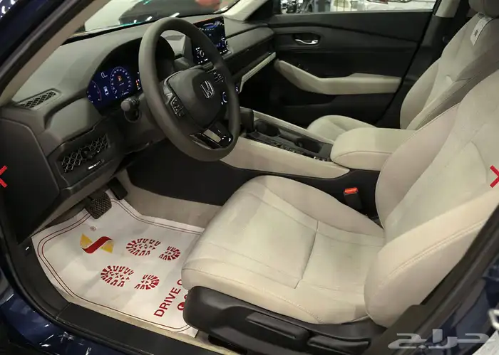 هوندا اكورد LX 2025 6