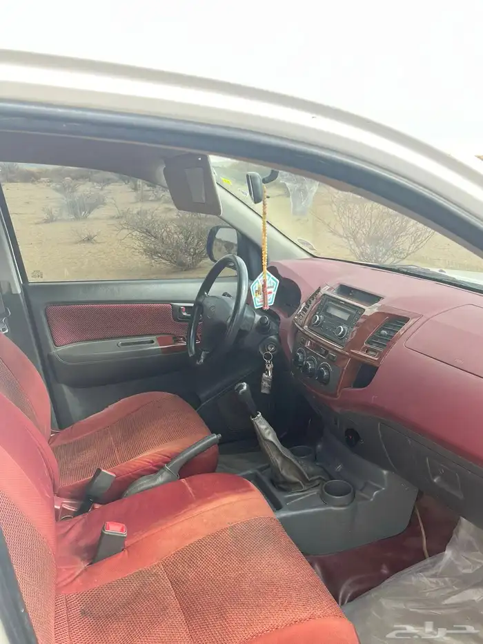 هايلوكس 2012 8