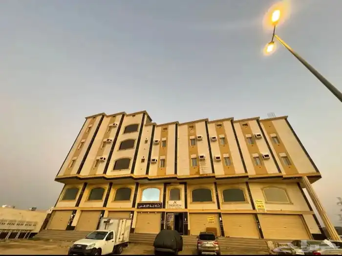 محلات ومكاتب ادارية وشقق للإيجار 1
