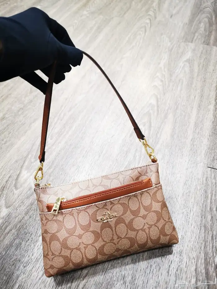 شنط لويس فيتون برادا 3