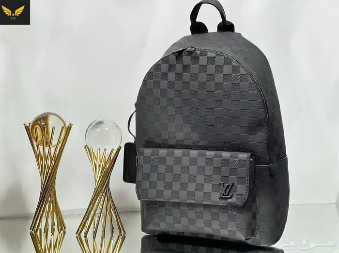 شنطة ظهر LV جودة ممتازة 1