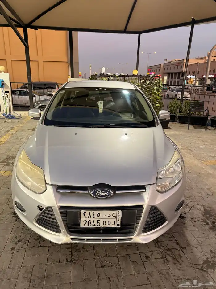 للبيع سيارة فورد 4