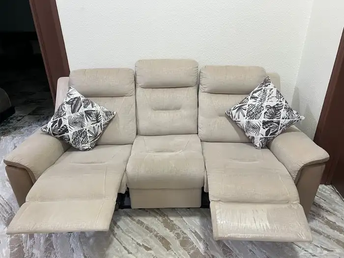كنبة استرخاء للبيع 1