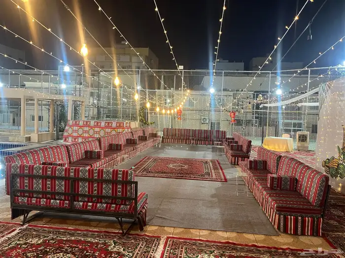 تاجير جلسات عربي مرتفع 0