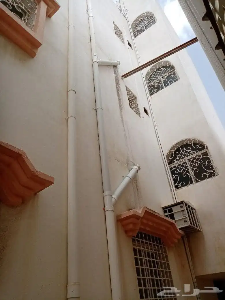سباك 6