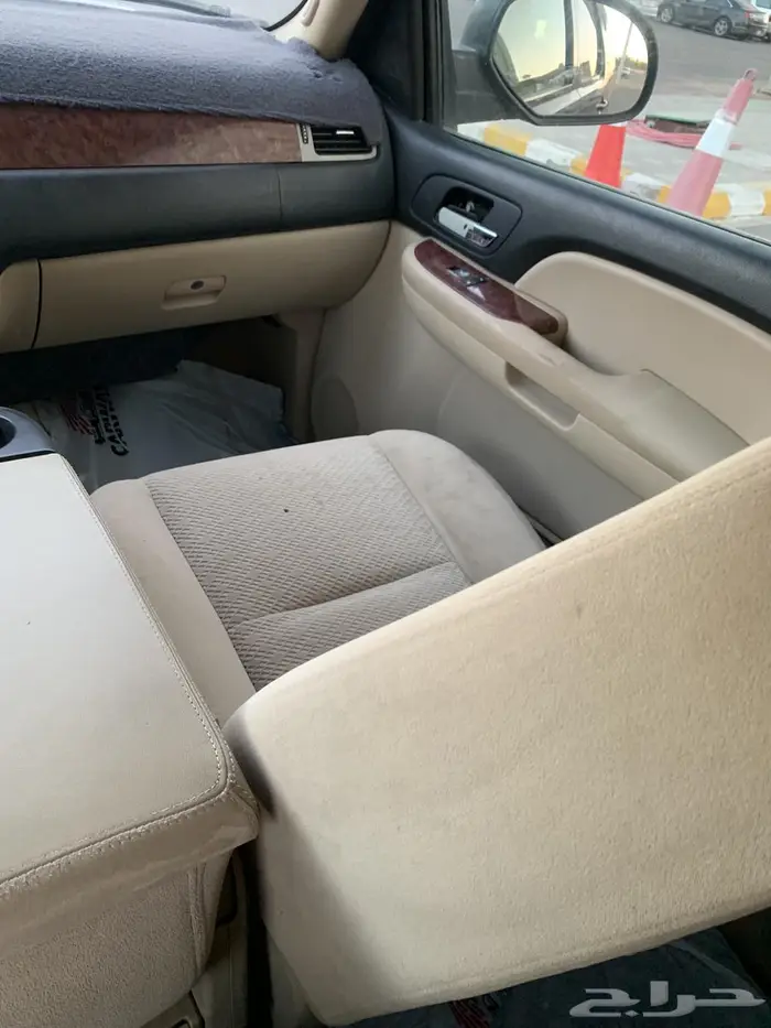 جمس تاهو قصير مديل 2008 4