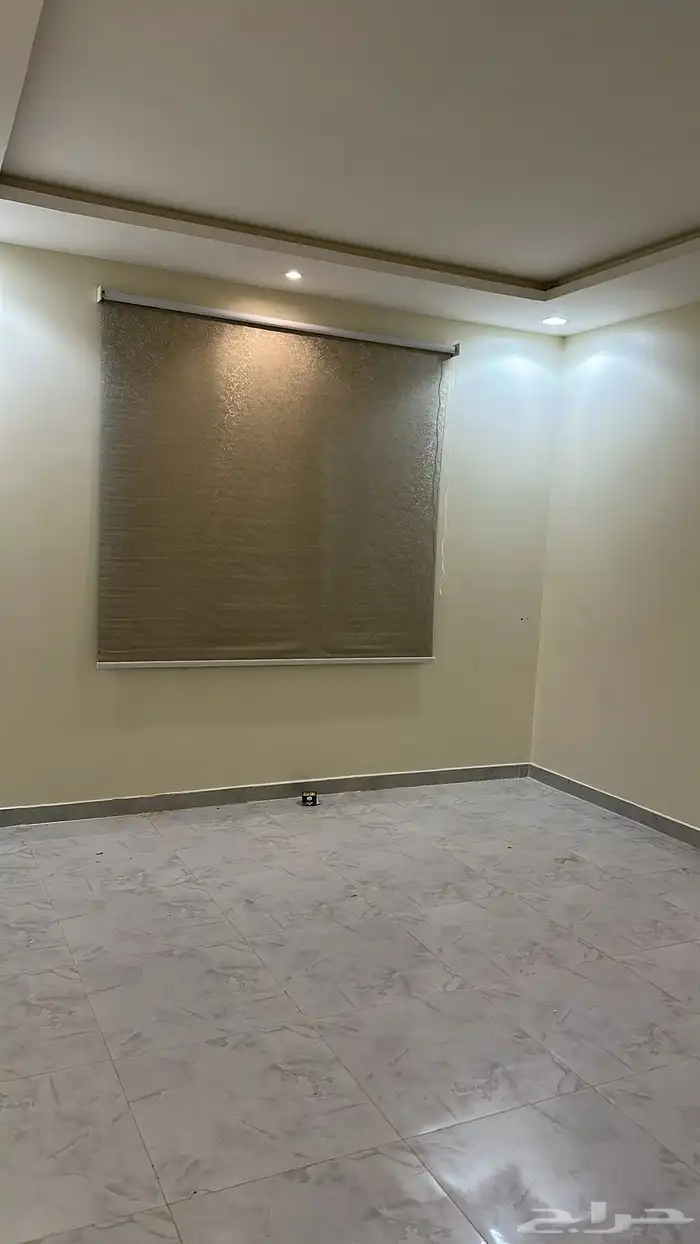 شقه للايجار شهري 3000 3
