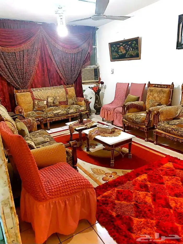 household items available for selling in low cost 0