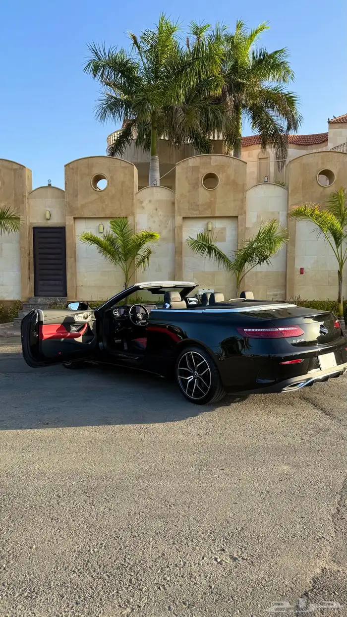 ((تم البيع))E200 Model 2022 km 17 000 كشف 7