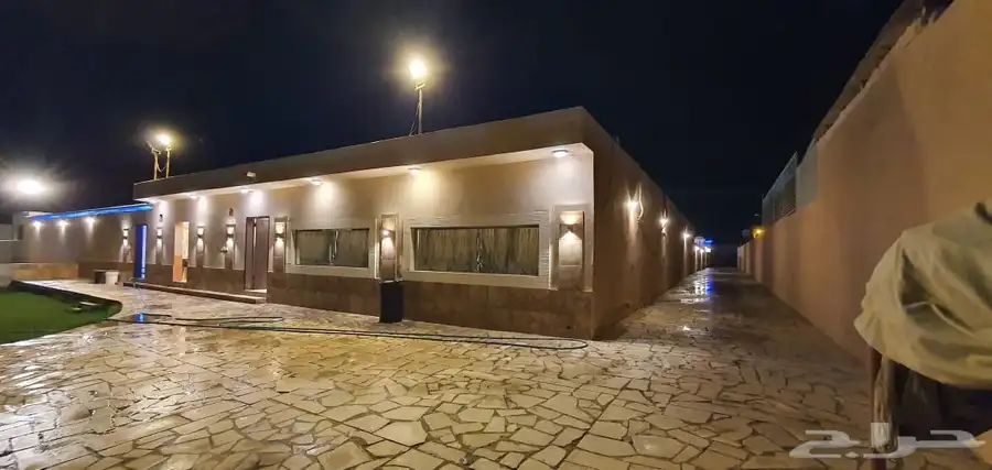 استراحة ب ملعب بادل ب ديراب 10