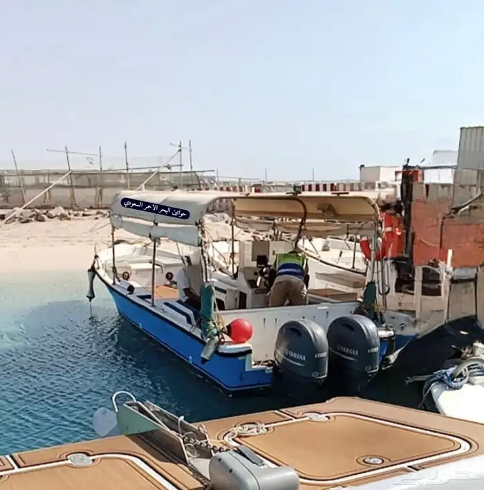 للبيع قارب الدرازي 4 استروك 100 ياماها 29 قدم 5