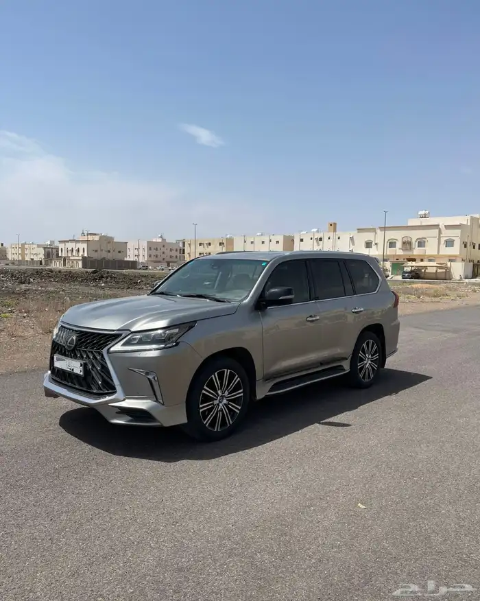 جيب لكزس دي دي اعلى فئه LX570 2018 عبداللطيف جميل سعودي 1
