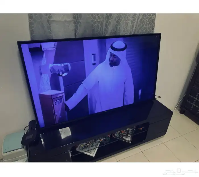 اتلفزيون LG 900 2