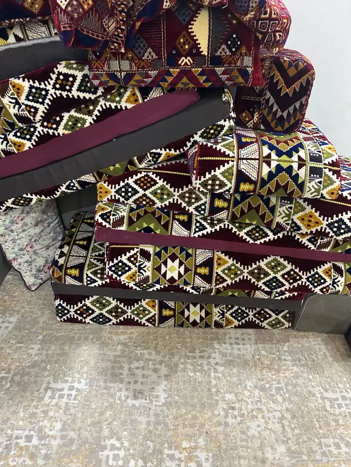 البيع مساند ضهر سفنج تراثيه 2