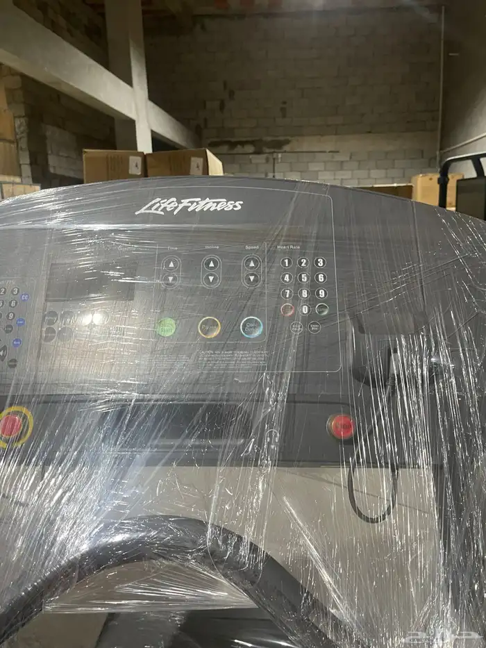 اربعه اجهزه مشي لايف فتنس مجدد بحالة الجديد 1