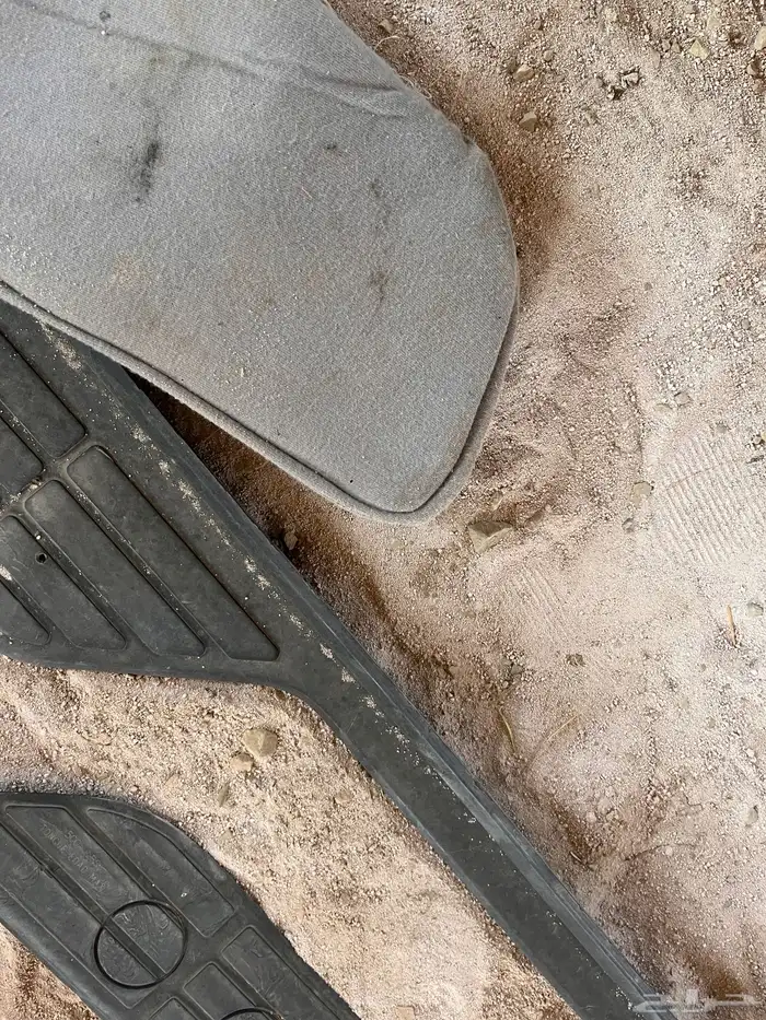 للبيع قطع غيار جمس متوفره97 10