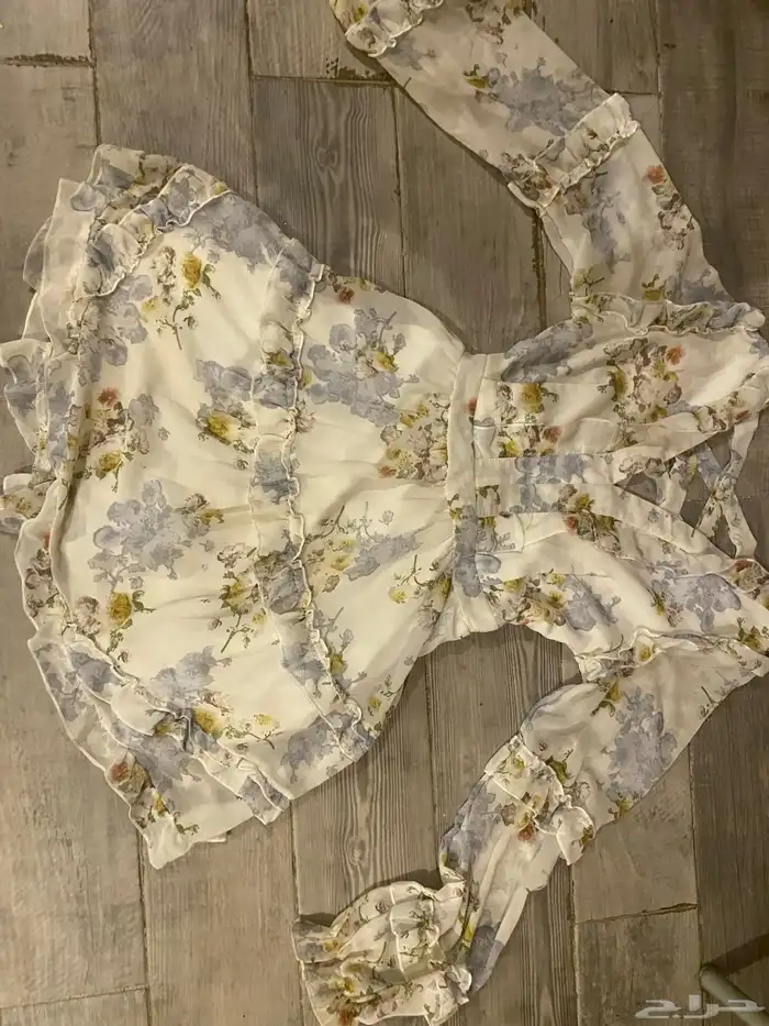 فساتين وبلايز جديده مره 1