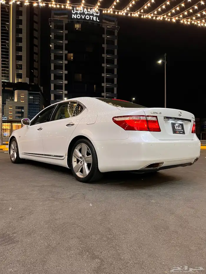 تم البيع لكسزس LS460 موديل 2009 0