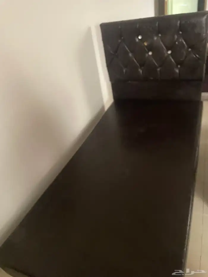 اسره سريرين جديديه متشكي من شي والسعر م راح نختلف عليه 1