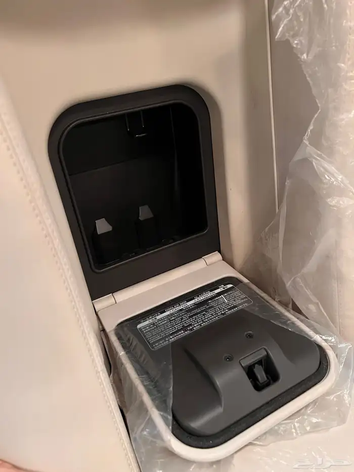 تم البيع لكسزس LS460 موديل 2009 42