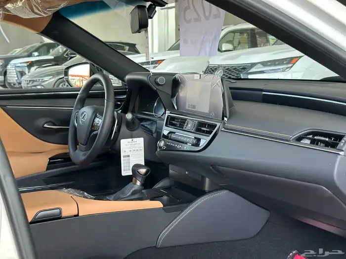 لكزس ES350 CA وارد البريمي موديل 2025 4