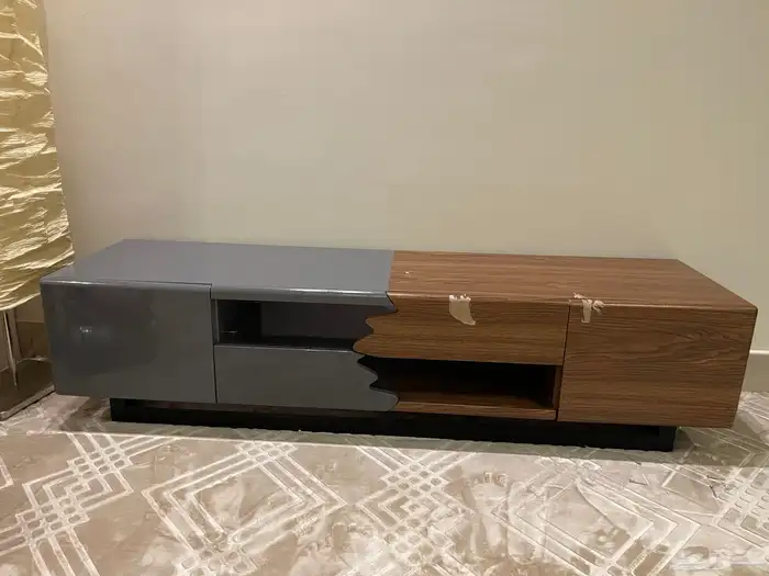 طاولة تلفزيون 0
