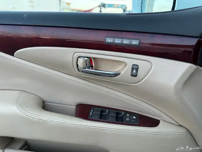 لكزس 2011 LS460L 27