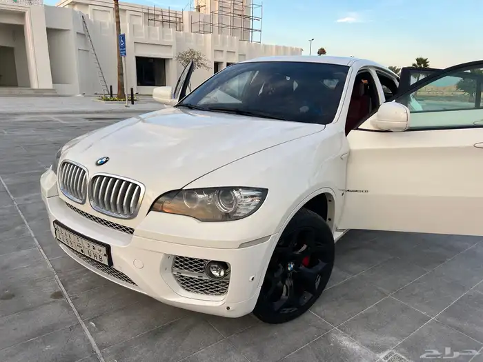 BMW X6 M POWER V8 5L 2013 31
