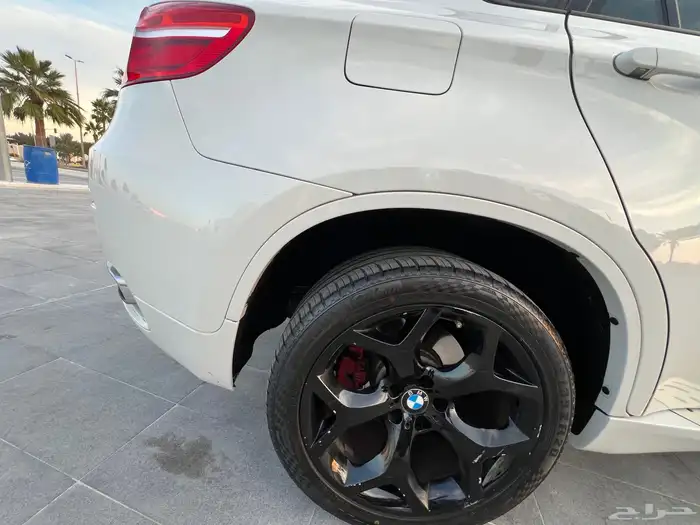 BMW X6 M POWER V8 5L 2013 7