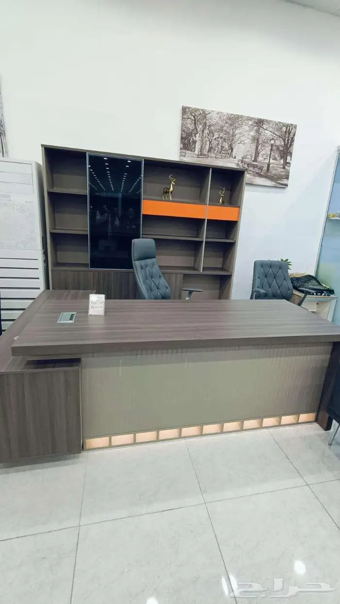 مكاتب  كراسي كنب وحدات عمل 38