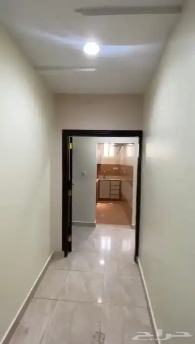 شقة سكنية للبيع ثلاث غرف في حي كدي حارة خميم 5