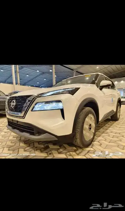 نيسان اكس تريل 2025 3