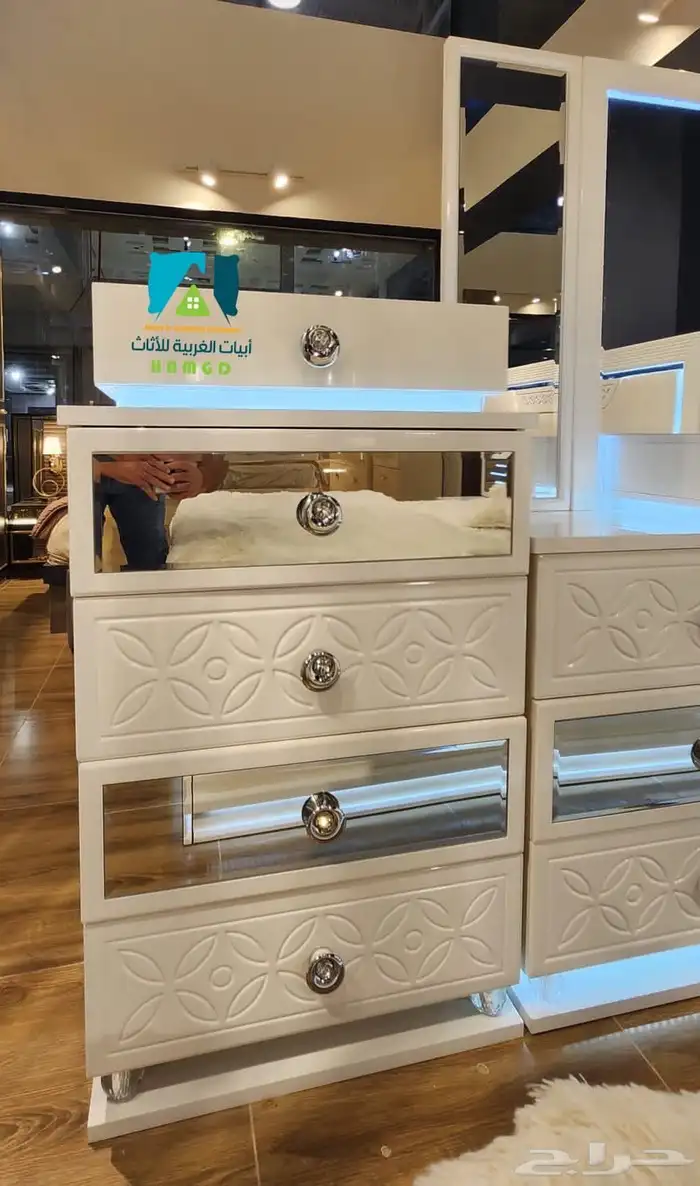 غرف نوم فخمة راقية 56