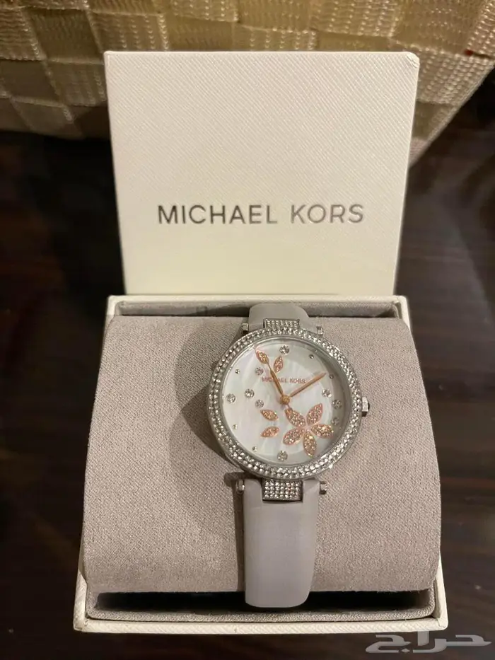 ساعة مايكل كورس 0