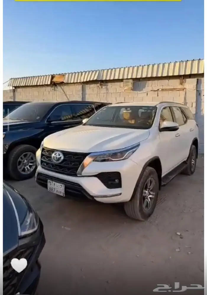 سيارات للبيع بجميع انواعها اكثر من 300 سياره 4