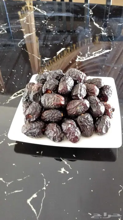 عجوه مبروم للبيع 1