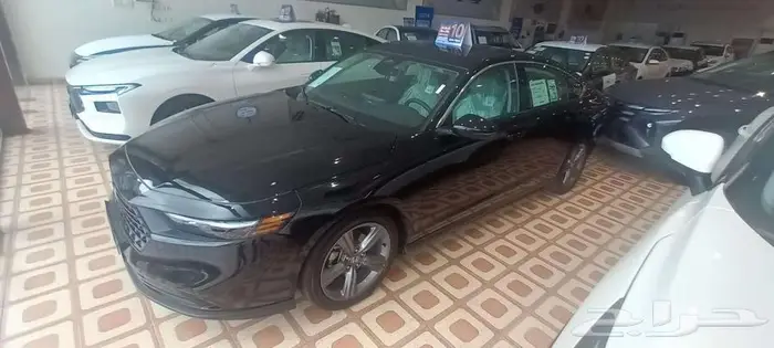 هوندا أكورد نص فل EX بنزين 1500 سي سي 2025 2