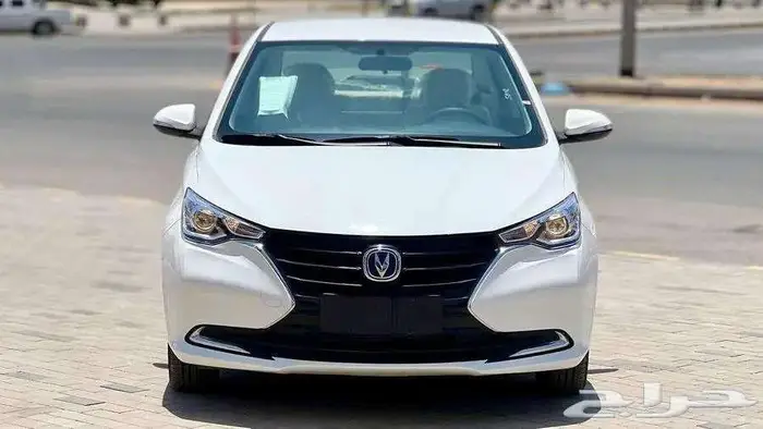 يوجد جميع السيارات اقساط بدون دفعه اولى بشرط اللتزامك يسمح 9