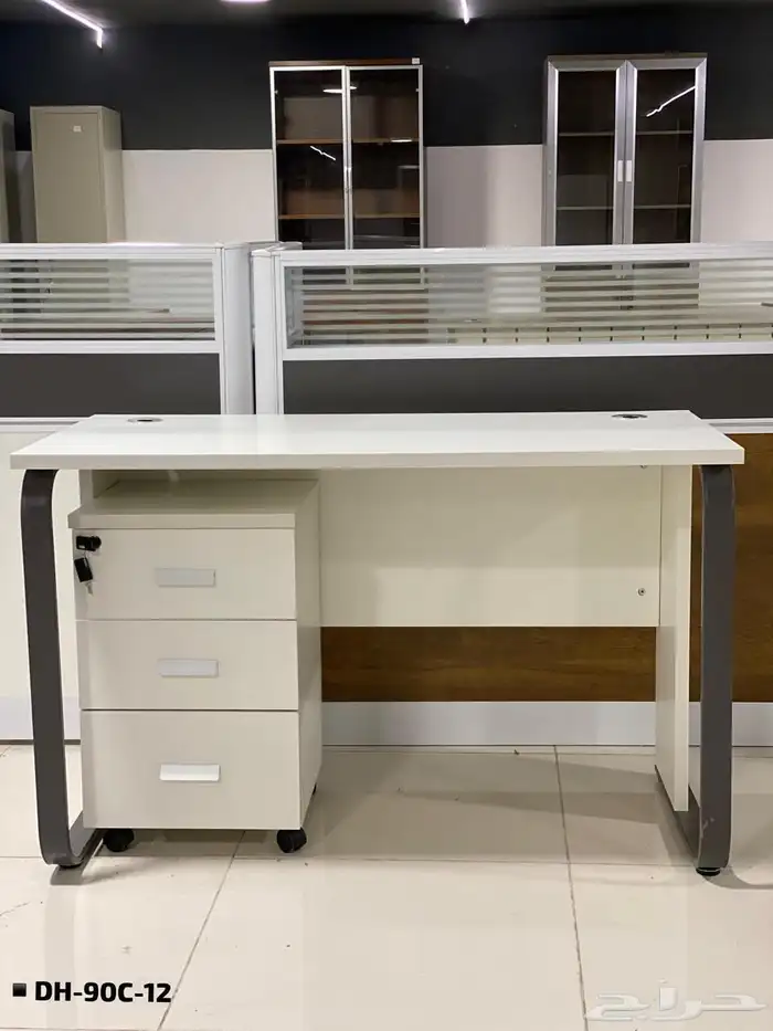 new office furniture desks chairs and meeting tables مكاتب 30