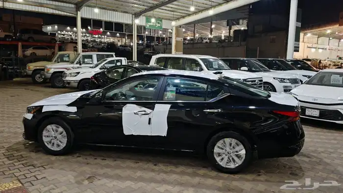 نيسان التيما ستاندرد بنزين سعودي موديل 2025 15